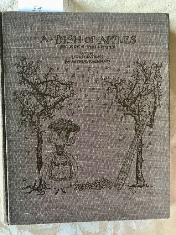 A Dish of Apples